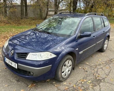 Рено Меган 2006 в Смеле на Automoto.ua Синий Рено Меган, объемом двигателя 1.9 л и пробегом 201 тыс. км за 4650 $, фото 1 на Automoto.ua