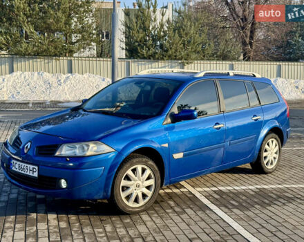 Синий Рено Меган, объемом двигателя 1.6 л и пробегом 218 тыс. км за 5600 $, фото 1 на Automoto.ua