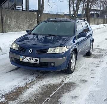 Синий Рено Меган, объемом двигателя 1.5 л и пробегом 320 тыс. км за 3950 $, фото 1 на Automoto.ua