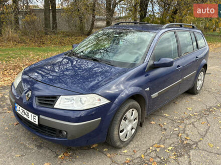 Рено Меган 2006 у Смеле на Automoto.ua Синій Рено Меган, об'ємом двигуна 1.9 л та пробігом 201 тис. км за 4560 $, фото 1 на Automoto.ua