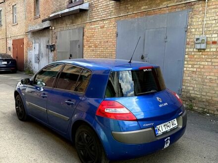 Синий Рено Меган, объемом двигателя 1.6 л и пробегом 250 тыс. км за 3999 $, фото 1 на Automoto.ua