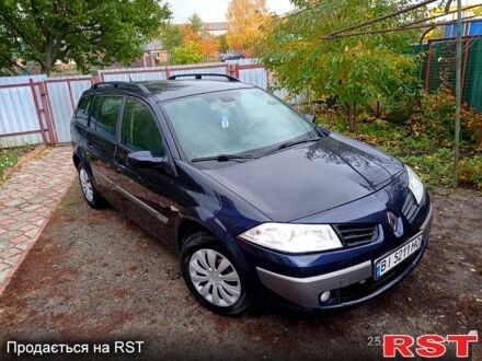 Рено Меган 2006 в Ромнах на Automoto.ua Синий Рено Меган, объемом двигателя 1.6 л и пробегом 320 тыс. км за 3800 $, фото 1 на Automoto.ua