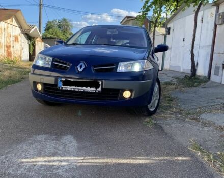 Синій Рено Меган, об'ємом двигуна 2 л та пробігом 303 тис. км за 5995 $, фото 1 на Automoto.ua