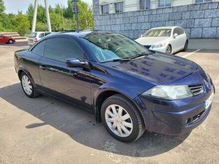 Рено Меган 2007 в Вышгороде на Automoto.ua Синий Рено Меган, объемом двигателя 1.9 л и пробегом 250 тыс. км за 4900 $, фото 1 на Automoto.ua