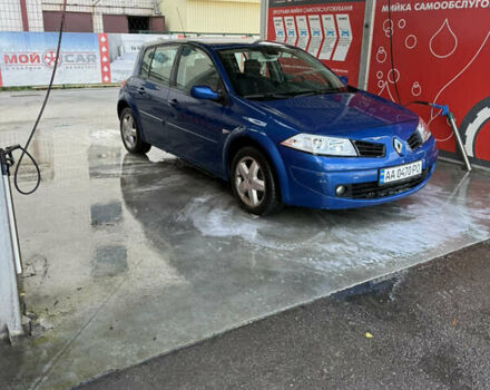 Синій Рено Меган, об'ємом двигуна 1.6 л та пробігом 230 тис. км за 1800 $, фото 1 на Automoto.ua