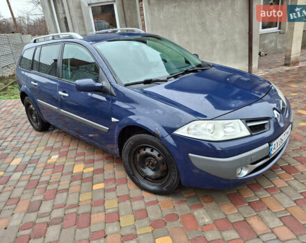 Синій Рено Меган, об'ємом двигуна 2 л та пробігом 155 тис. км за 5500 $, фото 1 на Automoto.ua