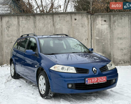 Синий Рено Меган, объемом двигателя 1.6 л и пробегом 215 тыс. км за 5700 $, фото 1 на Automoto.ua