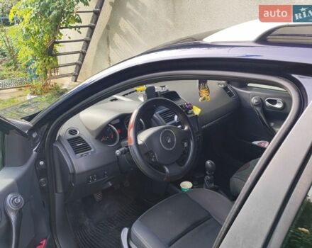 Синий Рено Меган, объемом двигателя 0 л и пробегом 280 тыс. км за 4000 $, фото 1 на Automoto.ua