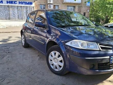 Рено Меган 2008 в Николаеве на Automoto.ua Синий Рено Меган, объемом двигателя 1.6 л и пробегом 212 тыс. км за 3401 $, фото 1 на Automoto.ua