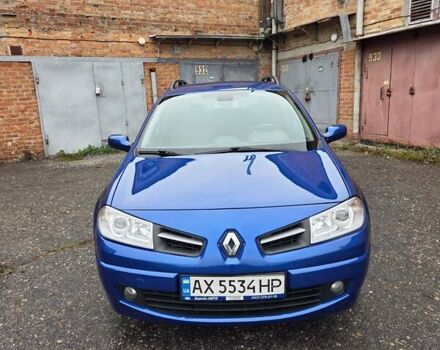 Синий Рено Меган, объемом двигателя 1.6 л и пробегом 350 тыс. км за 5000 $, фото 1 на Automoto.ua