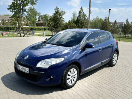 Рено Меган 2008 у Лозовой на Automoto.ua Синій Рено Меган, об'ємом двигуна 1.6 л та пробігом 250 тис. км за 5900 $, фото 1 на Automoto.ua