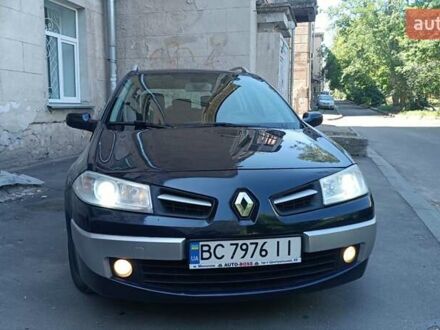 Рено Меган 2009 в Николаеве на Automoto.ua Синий Рено Меган, объемом двигателя 1.6 л и пробегом 292 тыс. км за 5500 $, фото 1 на Automoto.ua