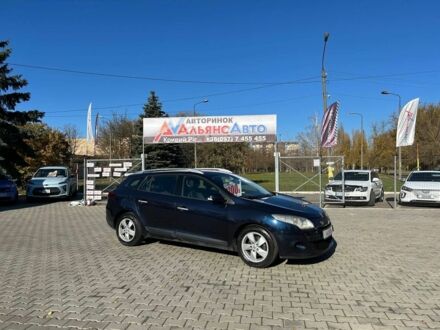 Рено Меган 2009 у Кривому Розі на Automoto.ua Синій Рено Меган, об'ємом двигуна 1.9 л та пробігом 215 тис. км за 6300 $, фото 1 на Automoto.ua