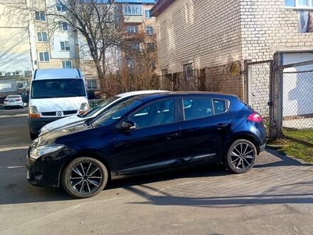 Рено Меган 2009 у Рівному на Automoto.ua Синій Рено Меган, об'ємом двигуна 1.5 л та пробігом 0 тис. км за 6300 $, фото 1 на Automoto.ua