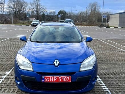 Синій Рено Меган, об'ємом двигуна 1.6 л та пробігом 252 тис. км за 6650 $, фото 1 на Automoto.ua