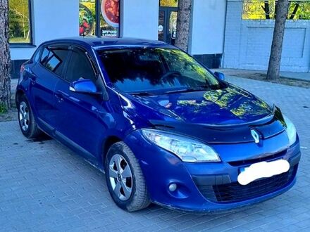Синий Рено Меган, объемом двигателя 1.6 л и пробегом 257 тыс. км за 3750 $, фото 1 на Automoto.ua