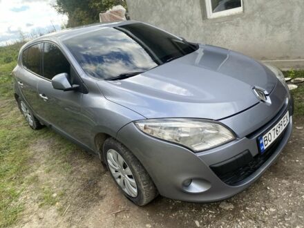 Рено Меган 2009 в Тернополе на Automoto.ua Синий Рено Меган, объемом двигателя 1.5 л и пробегом 288 тыс. км за 5999 $, фото 1 на Automoto.ua