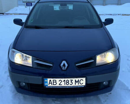 Синий Рено Меган, объемом двигателя 1.6 л и пробегом 173 тыс. км за 5600 $, фото 1 на Automoto.ua