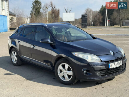 Рено Меган 2010 у Радивилове на Automoto.ua Синій Рено Меган, об'ємом двигуна 1.46 л та пробігом 233 тис. км за 6750 $, фото 1 на Automoto.ua
