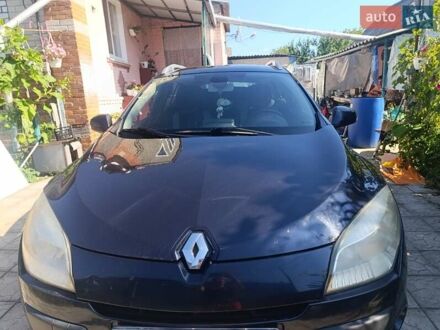 Синий Рено Меган, объемом двигателя 0 л и пробегом 320 тыс. км за 7000 $, фото 1 на Automoto.ua