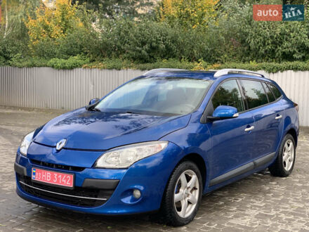Рено Меган 2010 в Староконстантинов на Automoto.ua Синий Рено Меган, объемом двигателя 1.5 л и пробегом 219 тыс. км за 6950 $, фото 1 на Automoto.ua