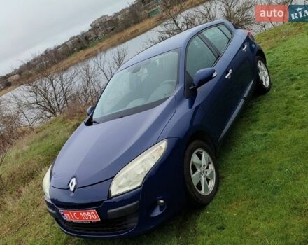 Синій Рено Меган, об'ємом двигуна 1.6 л та пробігом 197 тис. км за 6950 $, фото 1 на Automoto.ua