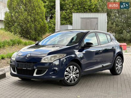 Рено Меган 2010 у Дніпро (Дніпропетровську) на Automoto.ua Синій Рено Меган, об'ємом двигуна 1.6 л та пробігом 226 тис. км за 6299 $, фото 1 на Automoto.ua