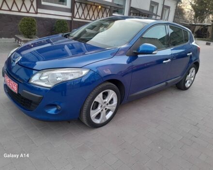 Синий Рено Меган, объемом двигателя 1 л и пробегом 234 тыс. км за 5950 $, фото 1 на Automoto.ua