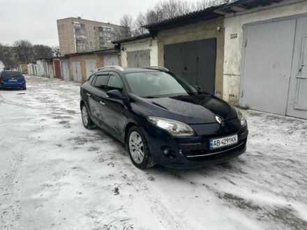 Синій Рено Меган, об'ємом двигуна 2 л та пробігом 263 тис. км за 7500 $, фото 1 на Automoto.ua