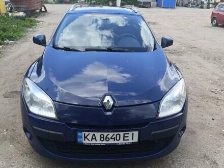 Рено Меган 2011 в Киеве на Automoto.ua Синий Рено Меган, объемом двигателя 1.46 л и пробегом 240 тыс. км за 6800 $, фото 1 на Automoto.ua