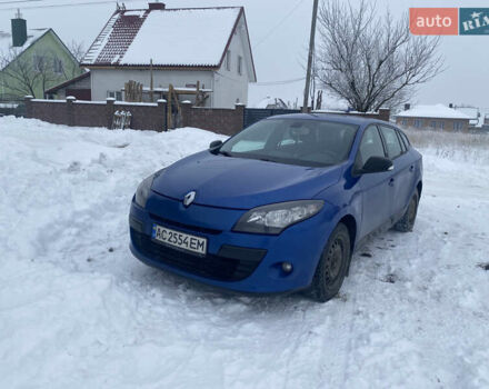 Синій Рено Меган, об'ємом двигуна 1.46 л та пробігом 376 тис. км за 5500 $, фото 1 на Automoto.ua