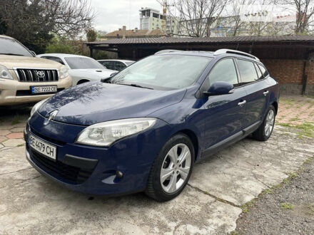 Рено Меган 2011 у Миколаєві на Automoto.ua Синій Рено Меган, об'ємом двигуна 1.9 л та пробігом 224 тис. км за 7899 $, фото 1 на Automoto.ua
