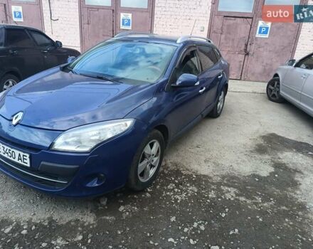 Синій Рено Меган, об'ємом двигуна 1.46 л та пробігом 331 тис. км за 4900 $, фото 1 на Automoto.ua