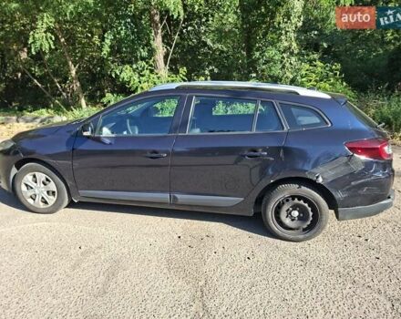 Синій Рено Меган, об'ємом двигуна 1.46 л та пробігом 286 тис. км за 5500 $, фото 1 на Automoto.ua