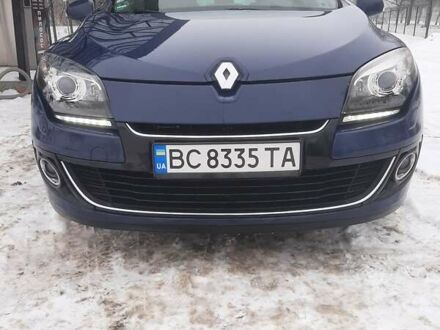 Синий Рено Меган, объемом двигателя 1.4 л и пробегом 214 тыс. км за 7700 $, фото 1 на Automoto.ua