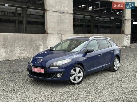 Рено Меган 2012 у Луцьку на Automoto.ua Синій Рено Меган, об'ємом двигуна 1.5 л та пробігом 266 тис. км за 8900 $, фото 1 на Automoto.ua