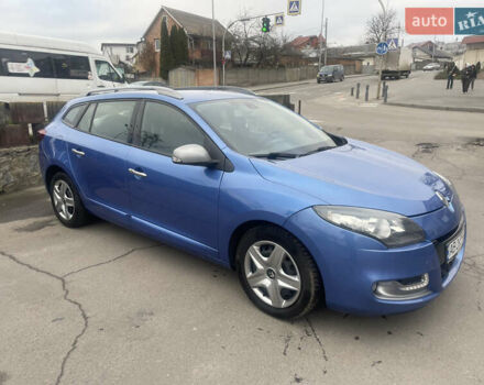 Синий Рено Меган, объемом двигателя 1.46 л и пробегом 295 тыс. км за 8988 $, фото 1 на Automoto.ua