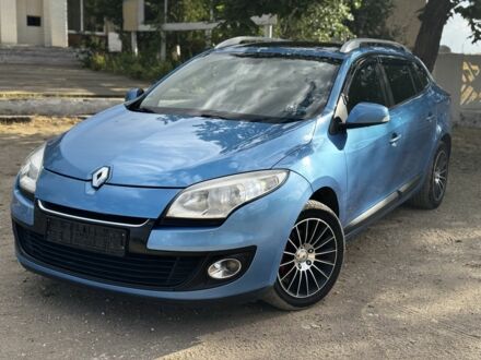 Синій Рено Меган, об'ємом двигуна 1.5 л та пробігом 350 тис. км за 8800 $, фото 1 на Automoto.ua