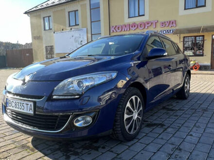 Синій Рено Меган, об'ємом двигуна 1.4 л та пробігом 209 тис. км за 6800 $, фото 1 на Automoto.ua