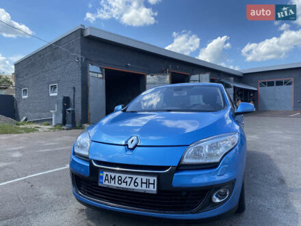 Рено Меган 2012 у Коростене на Automoto.ua Синій Рено Меган, об'ємом двигуна 1.5 л та пробігом 239 тис. км за 7500 $, фото 1 на Automoto.ua