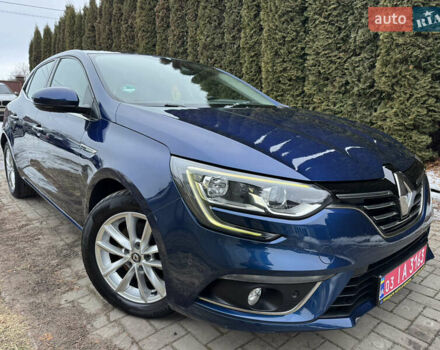 Синий Рено Меган, объемом двигателя 1.6 л и пробегом 195 тыс. км за 13500 $, фото 1 на Automoto.ua