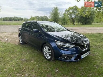 Рено Меган 2017 в Киеве на Automoto.ua Синий Рено Меган, объемом двигателя 1.46 л и пробегом 217 тыс. км за 12000 $, фото 1 на Automoto.ua