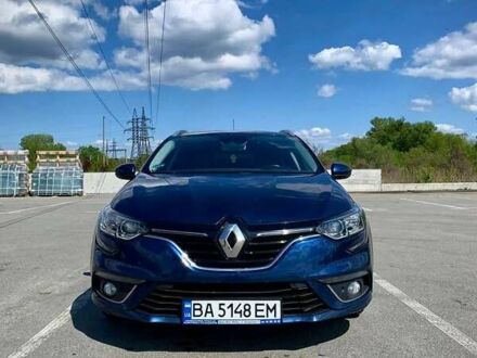 Рено Меган 2017 у Знаменке на Automoto.ua Синій Рено Меган, об'ємом двигуна 1.46 л та пробігом 203 тис. км за 12200 $, фото 1 на Automoto.ua