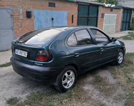 Зелений Рено Меган, об'ємом двигуна 1.39 л та пробігом 268 тис. км за 1800 $, фото 7 на Automoto.ua