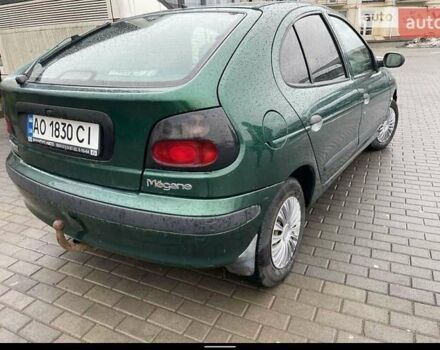 Зеленый Рено Меган, объемом двигателя 1.6 л и пробегом 170 тыс. км за 1400 $, фото 6 на Automoto.ua