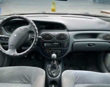 Зелений Рено Меган, об'ємом двигуна 1.6 л та пробігом 170 тис. км за 1400 $, фото 1 на Automoto.ua