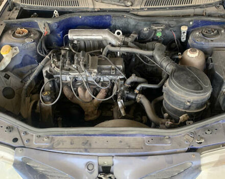 Зеленый Рено Меган, объемом двигателя 1.6 л и пробегом 120 тыс. км за 2700 $, фото 16 на Automoto.ua