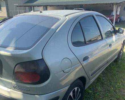 Зеленый Рено Меган, объемом двигателя 1.6 л и пробегом 120 тыс. км за 2700 $, фото 4 на Automoto.ua