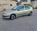 Рено Меган 2001 в Житомире на Automoto.ua Зеленый Рено Меган, объемом двигателя 1.6 л и пробегом 147 тыс. км за 4250 $, фото 1 на Automoto.ua