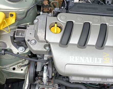 Зеленый Рено Меган, объемом двигателя 1.4 л и пробегом 45 тыс. км за 4444 $, фото 4 на Automoto.ua